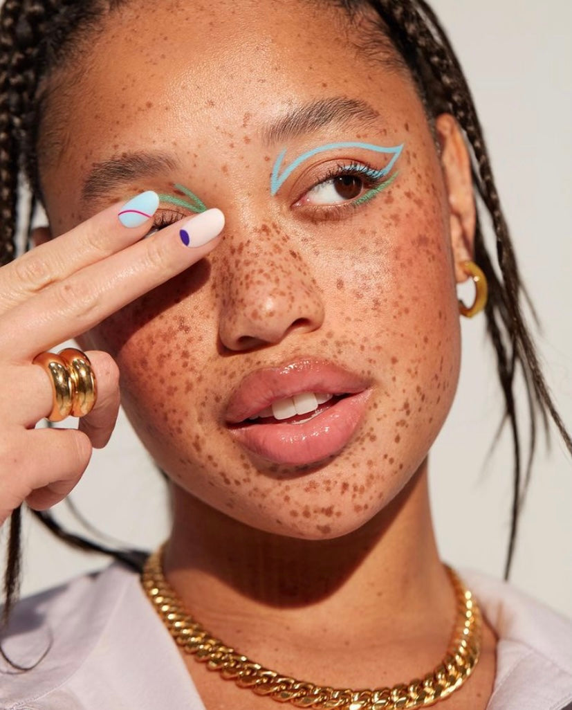 CliqOnU in Cosmopolitan: "FYI: Makeup Isn't Over"