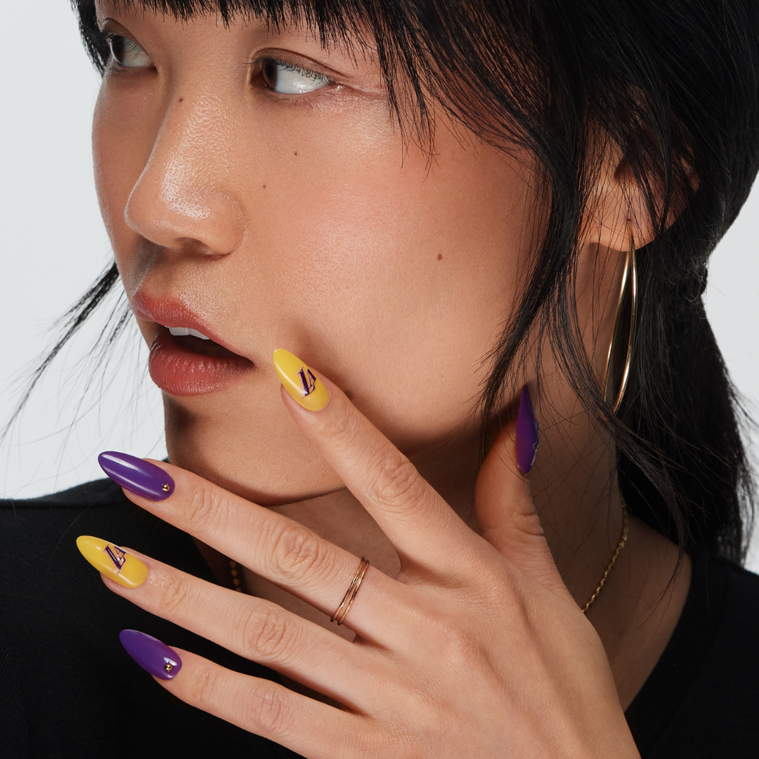Lakers nail art