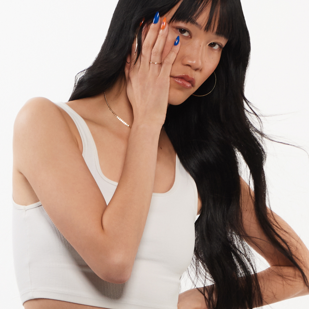 NY Knicks press-on nails