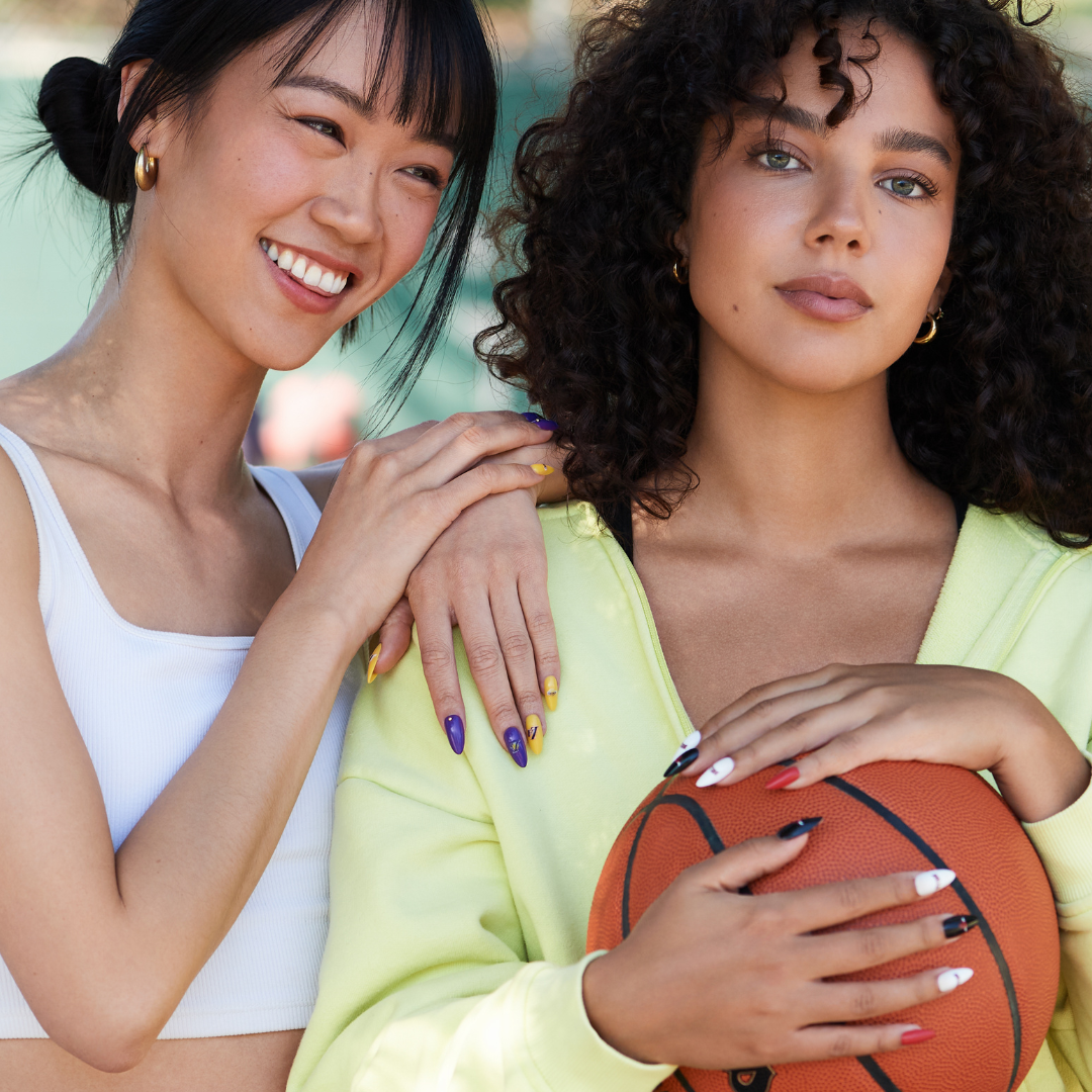 Where to buy Chicago Bulls press-on nails