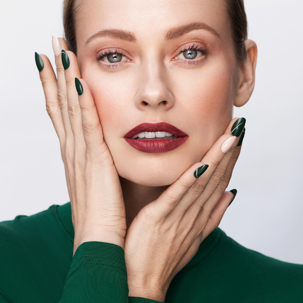 classy green gel nail manicures